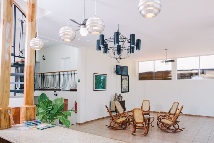 Imagen de los interiores del Hotel La Estación Granada. Foto 16