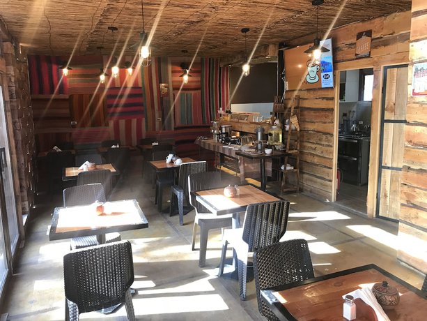 Imagen del bar/restaurante del Hotel La Estaci&oacute;n, San Pedro de Atacama. Foto 3