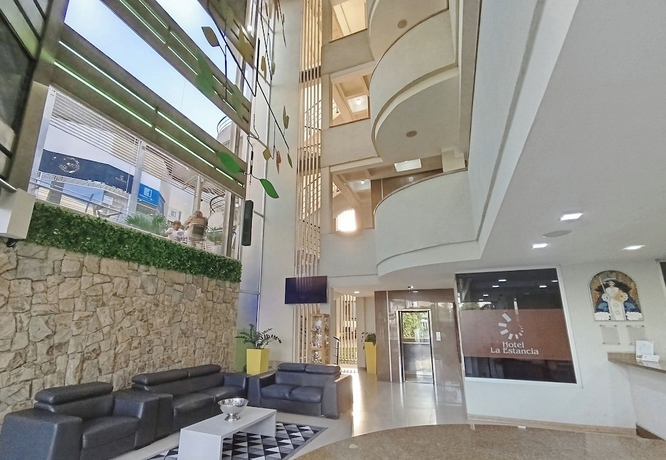 Imagen de los interiores del Hotel La Estancia, Barquisimeto. Foto 16