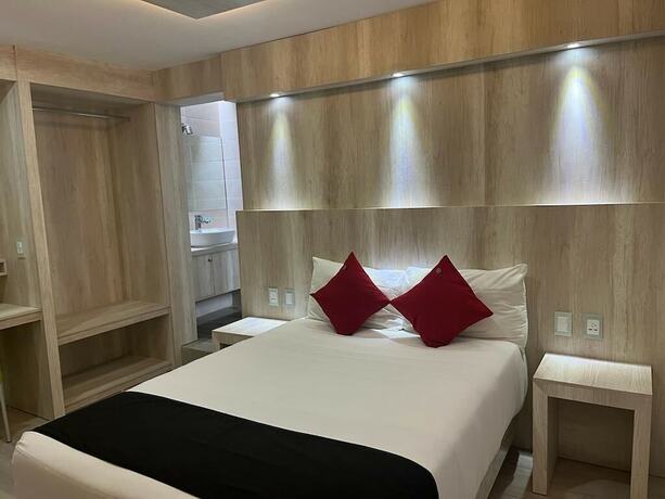 Imagen de la habitación del Hotel La Estancia Zacatlan. Foto 12