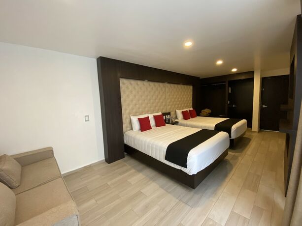 Imagen de la habitación del Hotel La Estancia Zacatlan. Foto 18