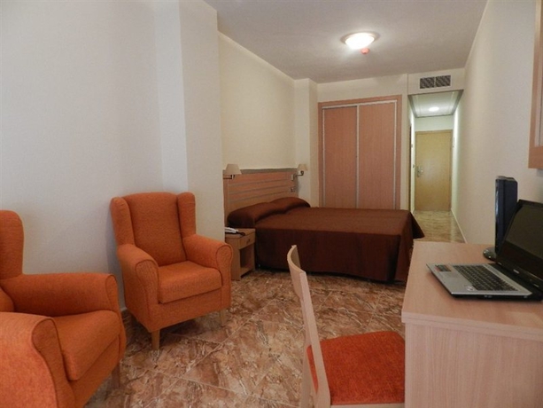 Imagen general del Hotel La Familia. Foto 1