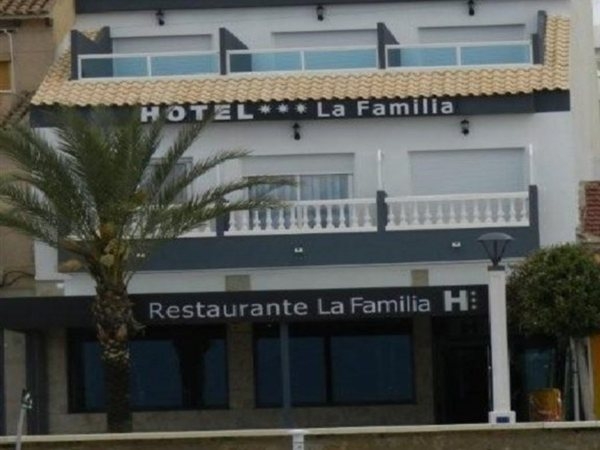 Imagen general del Hotel La Familia. Foto 5