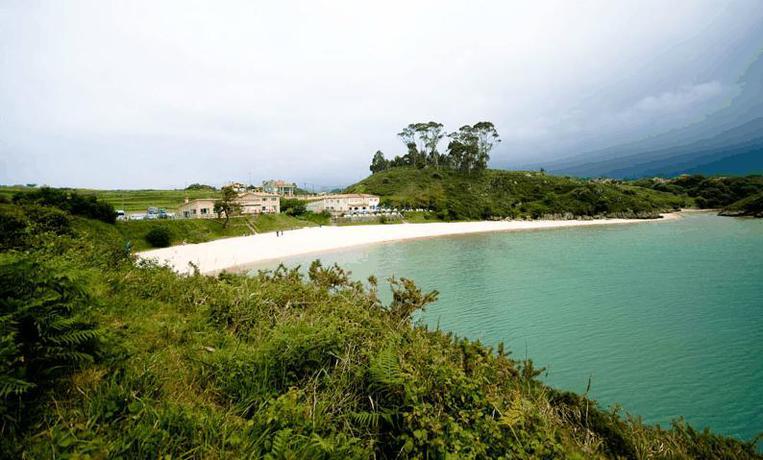 Imagen de los exteriores del Hotel La Farola Del Mar. Foto 17