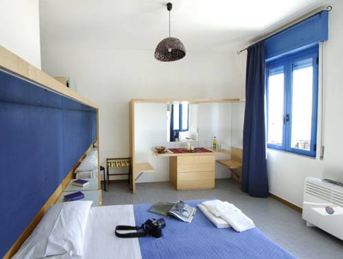 Imagen de la habitación del Hotel La Favorita, Cala Gonone. Foto 12