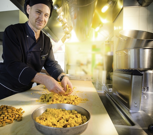 Imagen del bar/restaurante del Hotel La Favorita, MANTUA. Foto 2