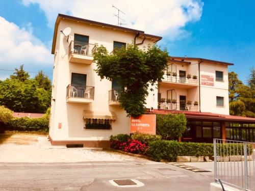 Imagen general del Hotel La Favorita, Peschiera del Garda. Foto 1