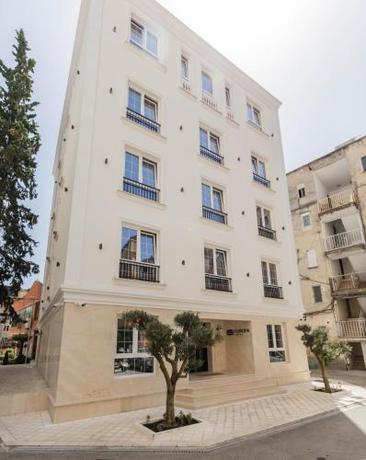 Imagen general del Hotel La Favorita, Tirana. Foto 14