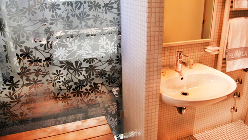 Imagen de la habitación del Hotel La Fayette. Foto 12