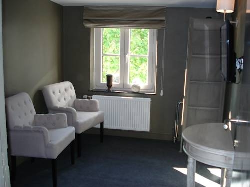 Imagen de la habitación del Hotel La Fayette, Rochefort. Foto 3