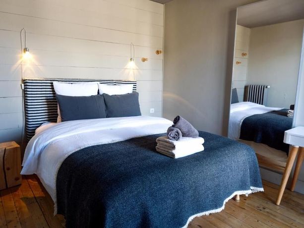 Imagen de la habitación del Hotel La F&eacute;line Blanche. Foto 2