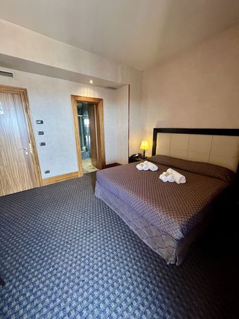 Imagen de la habitación del Hotel La Fenice, Belpasso. Foto 7