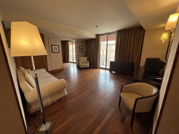 Imagen de la habitación del Hotel La Fenice, Belpasso. Foto 8