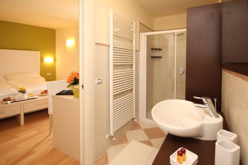 Imagen de la habitación del Hotel La Fenice E Sole. Foto 3