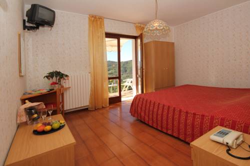 Imagen de la habitación del Hotel La Fenice E Sole. Foto 4