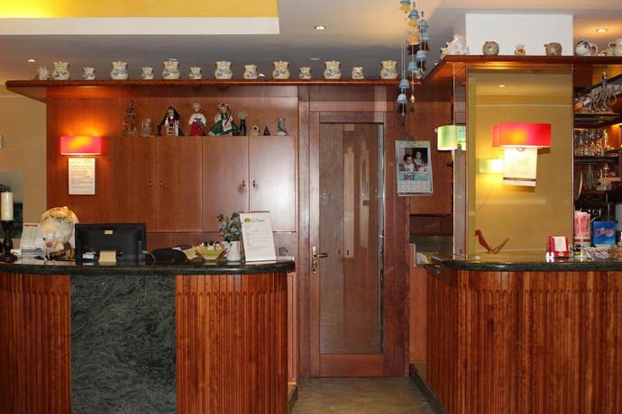 Imagen de los interiores del Hotel La Fenice, Lignano Sabbiadoro. Foto 19