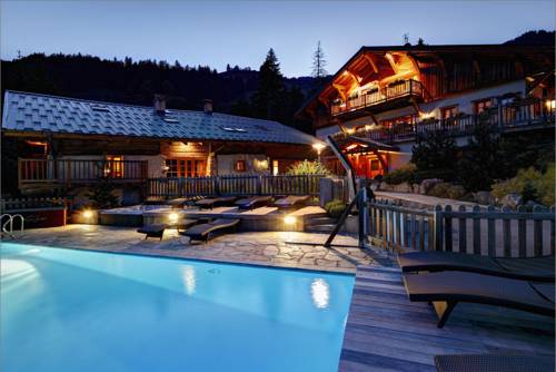 Imagen de la habitación del Hotel La Ferme Du Chozal. Foto 2