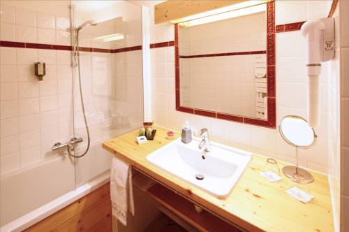 Imagen de la habitación del Hotel La Ferme Du Chozal. Foto 13