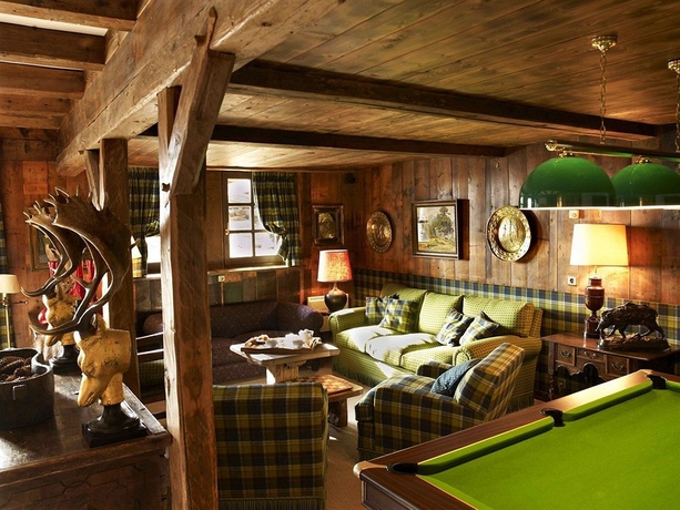 Imagen de los interiores del Hotel La Ferme Du Golf. Foto 14