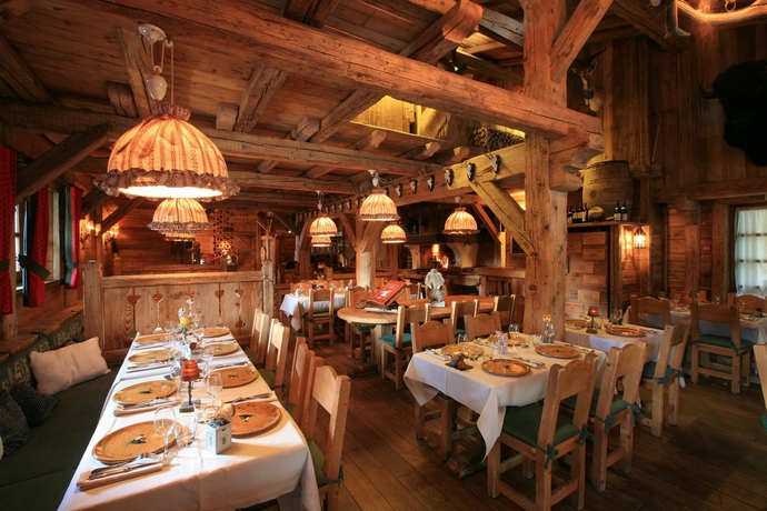 Imagen del bar/restaurante del Hotel La Ferme Du Golf. Foto 5