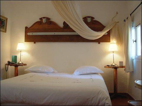 Imagen de la habitación del Hotel La Ferme Rose-hôtel De Charme. Foto 13