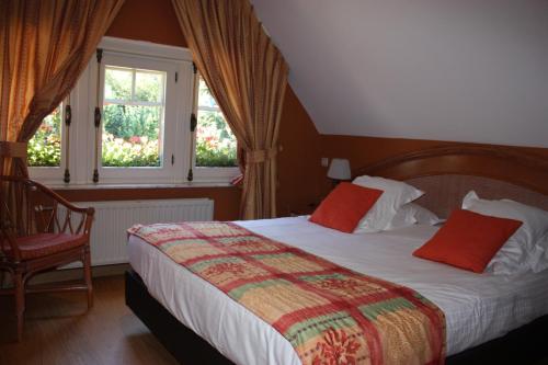 Imagen de la habitación del Hotel La Ferronniere. Foto 15