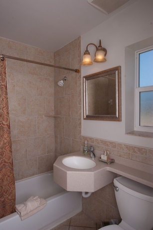 Imagen de la habitación del Hotel La Fiesta Ocean Inn and Suites. Foto 4