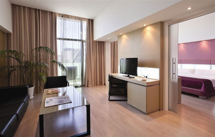 Imagen de los interiores del Hotel La Finca Resort. Foto 5