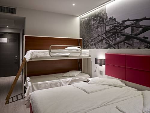 Imagen de la habitación del Hotel La Fiorita. Foto 5