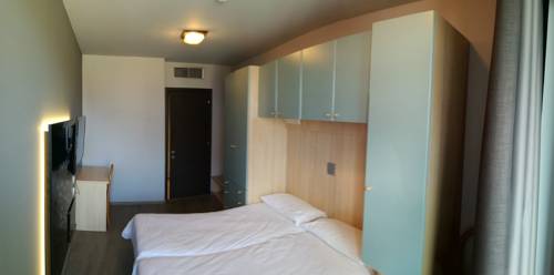 Imagen de la habitación del Hotel La Fiorita. Foto 8