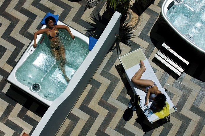 Imagen de los exteriores del Hotel La Floridiana. Foto 4