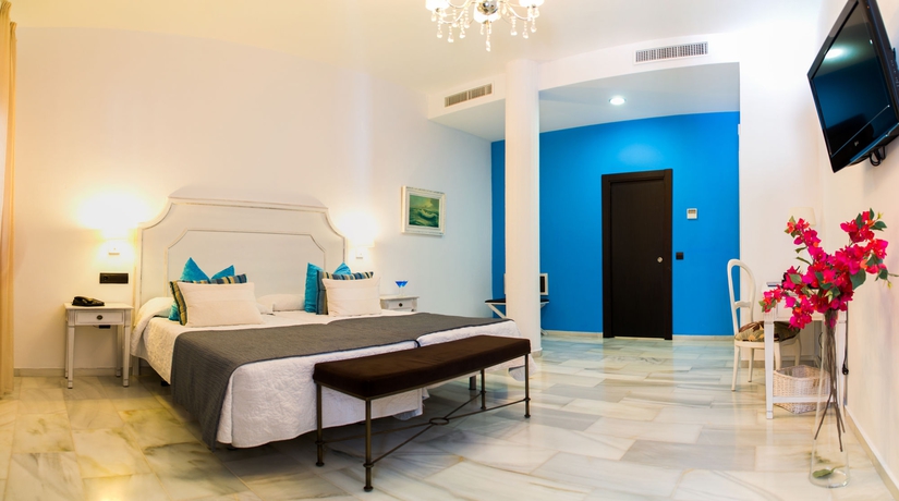 Imagen de la habitación del Hotel La Fonda, Benalmádena Pueblo. Foto 10