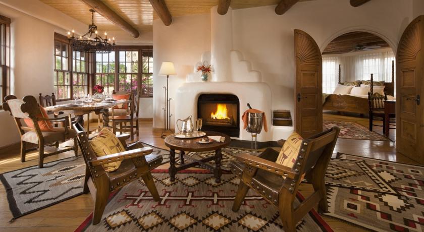 Imagen de los interiores del Hotel La Fonda On The Plaza. Foto 8