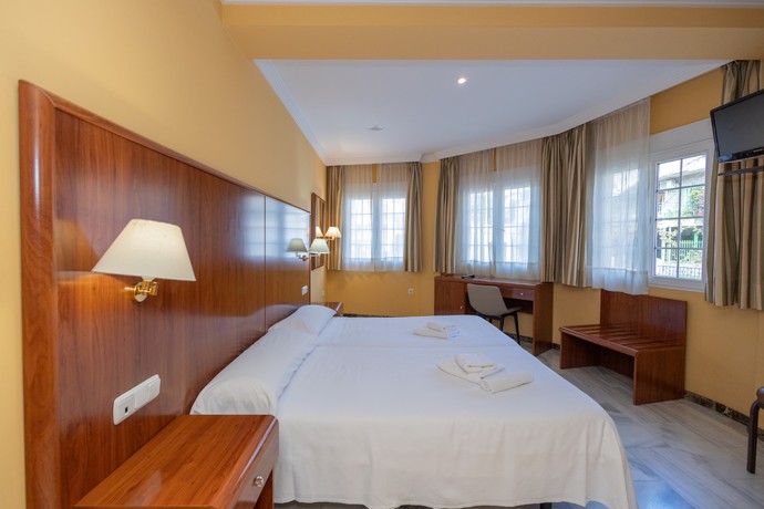 Imagen de la habitación del Hotel La Fonda de Don Gonzalo. Foto 4