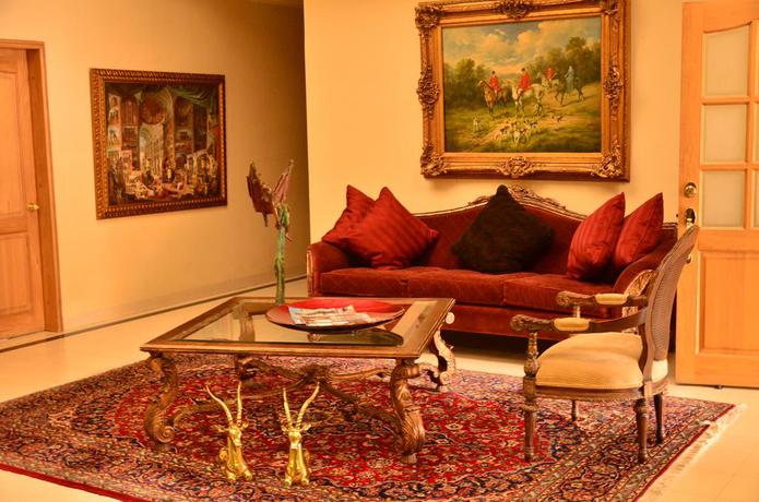 Imagen de los interiores del Hotel La Font. Foto 7