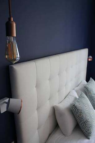 Imagen de la habitación del Hotel La Fontaine Caen Centre. Foto 6