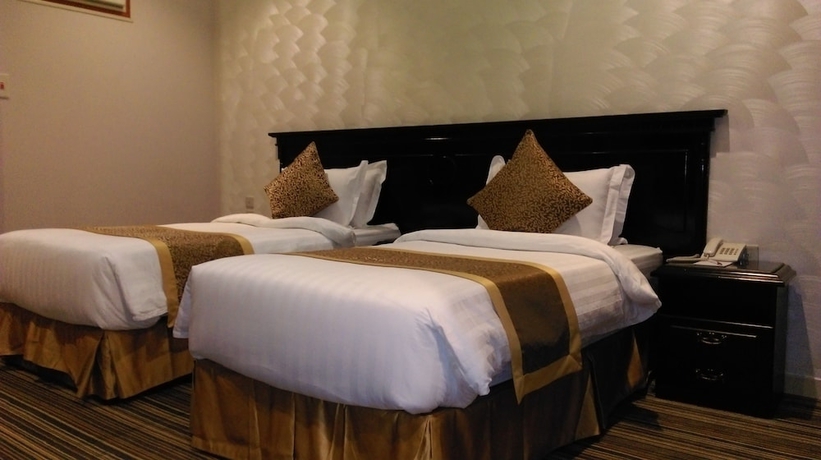 Imagen de la habitación del Hotel La Fontaine Sarat Abha Hotel. Foto 4