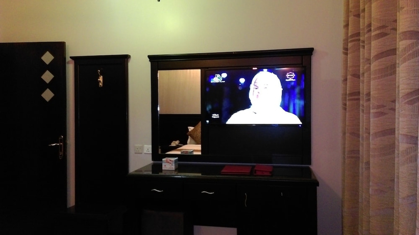 Imagen de la habitación del Hotel La Fontaine Sarat Abha Hotel. Foto 7