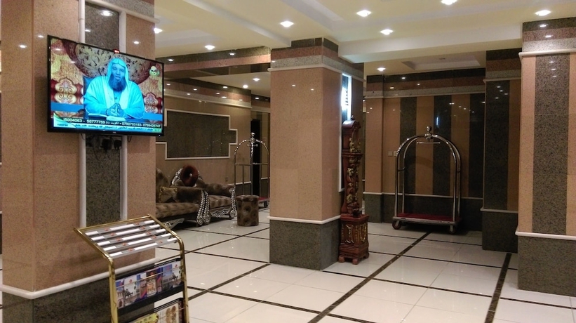 Imagen de los interiores del Hotel La Fontaine Sarat Ronas Suites. Foto 19