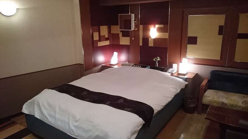 Imagen de la habitación del Hotel La Fontaine, Suwa. Foto 7