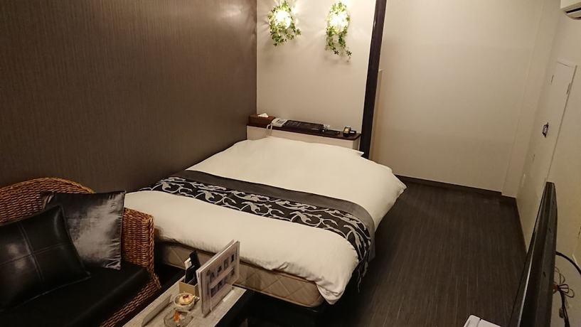 Imagen de la habitación del Hotel La Fontaine, Suwa. Foto 8