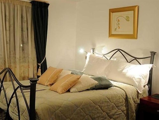 Imagen de la habitación del Hotel La Fontana Italian Restaurant With Rooms. Foto 9