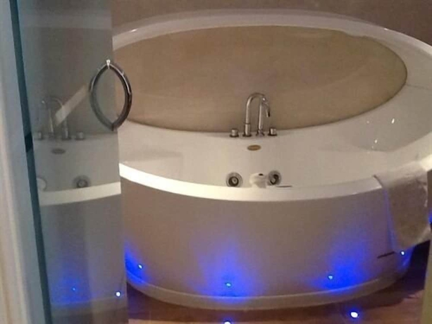 Imagen de la habitación del Hotel La Fontana Italian Restaurant With Rooms. Foto 14