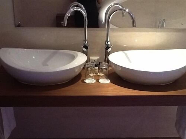 Imagen de la habitación del Hotel La Fontana Italian Restaurant With Rooms. Foto 18