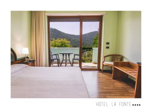 Imagen de la habitación del Hotel La Fonte. Foto 11