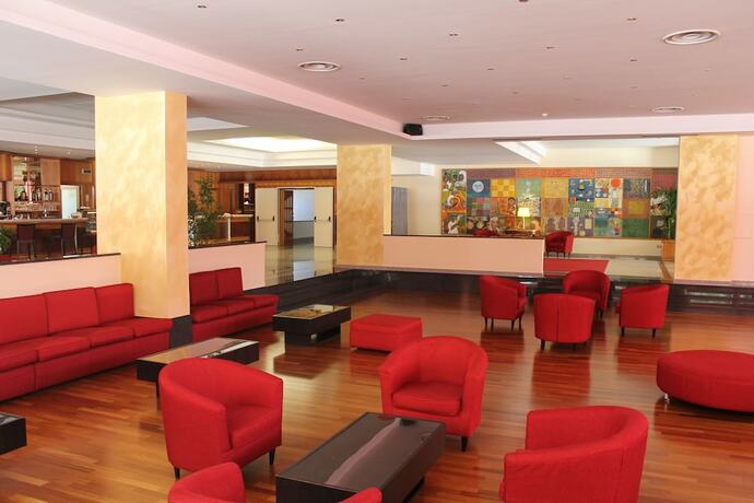 Imagen general del Hotel La Fonte dell\'Astore. Foto 11