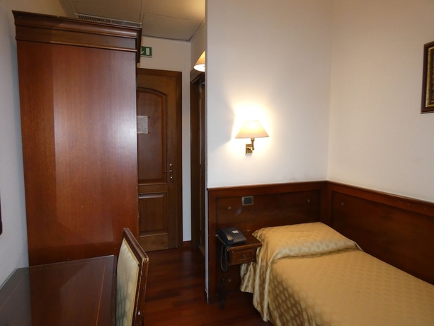 Imagen de la habitación del Hotel La Forcola. Foto 13