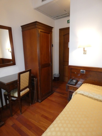 Imagen de la habitación del Hotel La Forcola. Foto 15