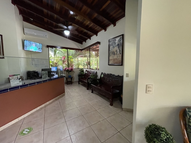 Imagen de los interiores del Hotel La Foresta Nature Resort. Foto 18