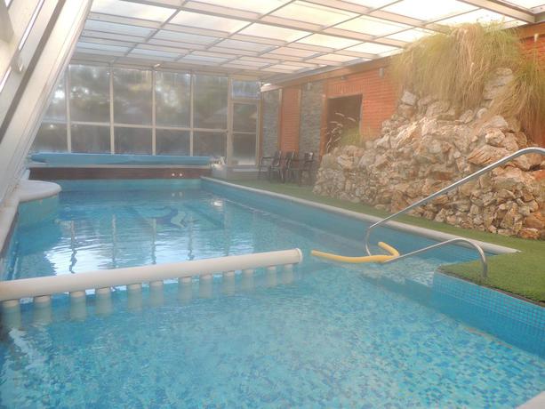 Imagen de la piscina del Hotel La Foret, PUNTA DEL ESTE. Foto 12